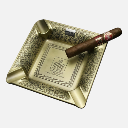 Luxury Metal Cigar Ashtray – Vintage Engraved Design
